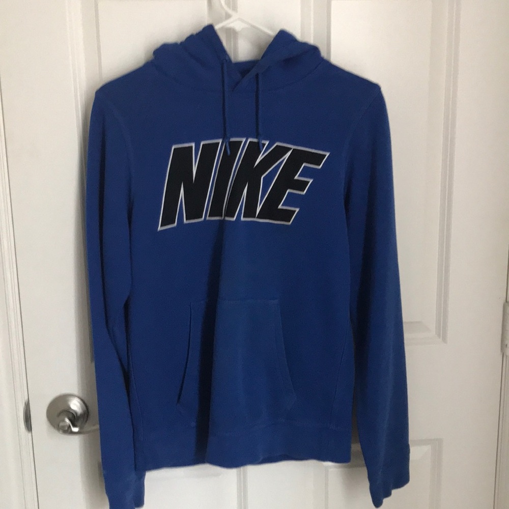 Nike sweatshirt